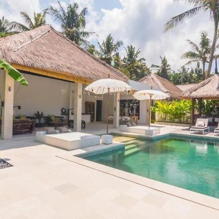 Villa Hidden Pearl, With Private Cook And Pool 卡朗阿森 外观 照片