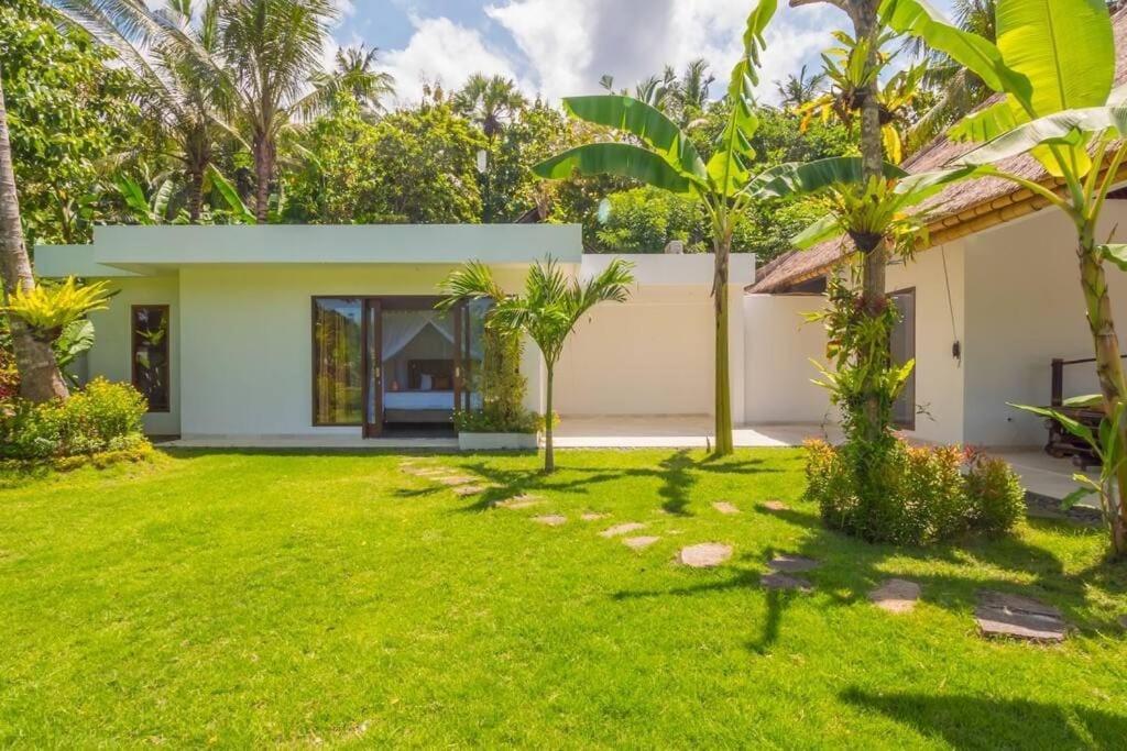 Villa Hidden Pearl, With Private Cook And Pool 卡朗阿森 外观 照片